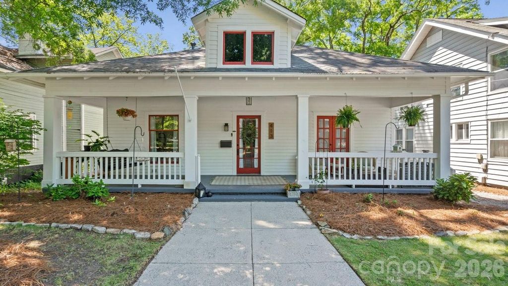 413 W 5th Avenue, Gastonia, NC 28052