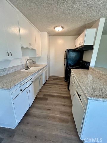 685 E Vista Chino 1, Palm Springs, CA 92262