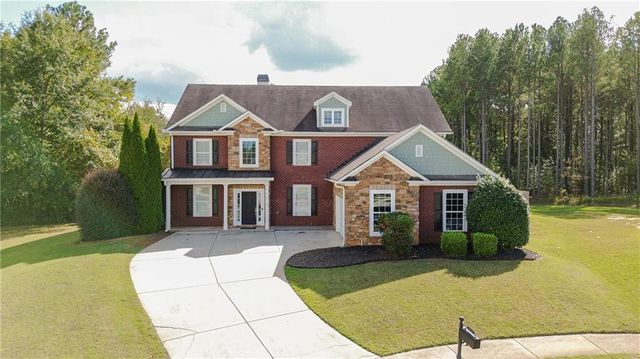 387 Fern Court, Hoschton, GA 30548