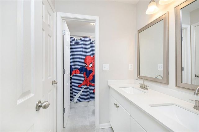 387 Fern Court, Hoschton, GA 30548