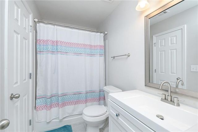 387 Fern Court, Hoschton, GA 30548