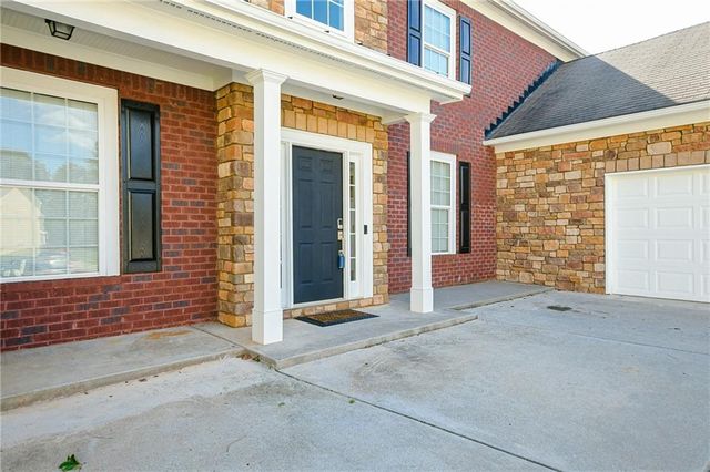 387 Fern Court, Hoschton, GA 30548