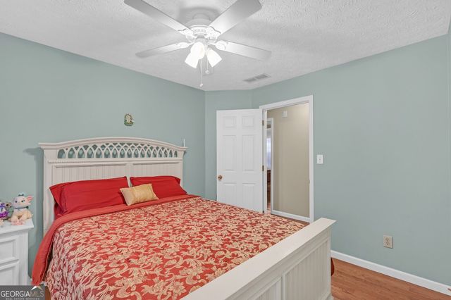 2900 Riverbend Drive, Snellville, GA 30078