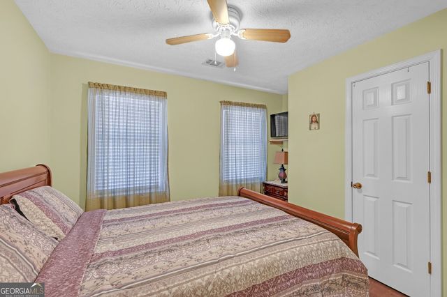 2900 Riverbend Drive, Snellville, GA 30078