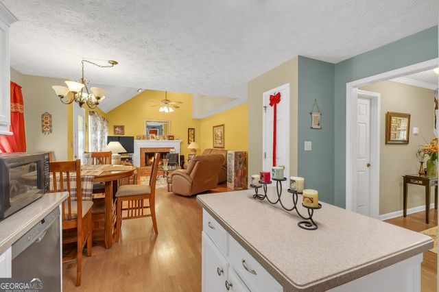 2900 Riverbend Drive, Snellville, GA 30078