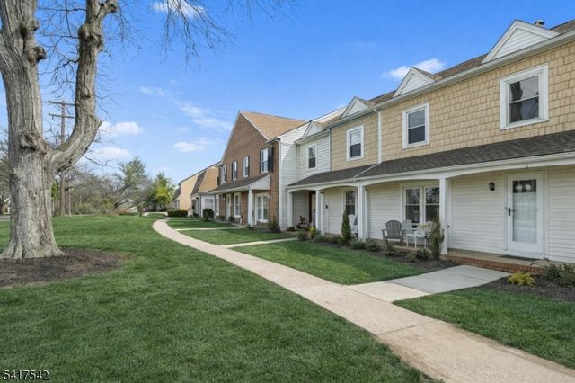 6 Maddaket, Scotch Plains Twp., NJ 07076