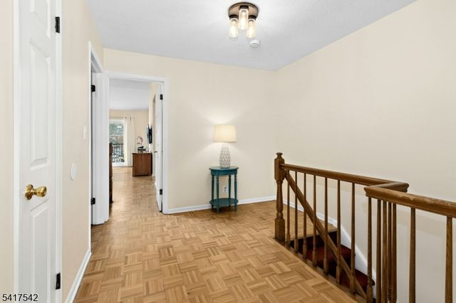 6 Maddaket, Scotch Plains Twp., NJ 07076