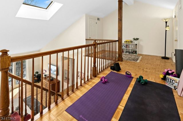 6 Maddaket, Scotch Plains Twp., NJ 07076