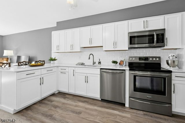 6 Maddaket, Scotch Plains Twp., NJ 07076