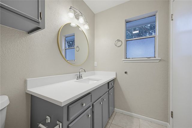 749 Alhambra Dr, Corpus Christi, TX 78418