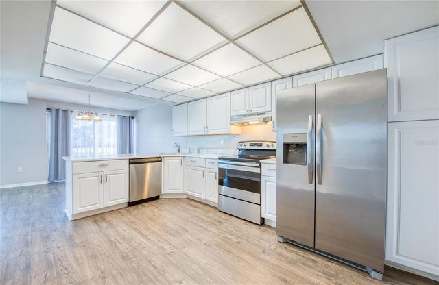 225 COUNTRY CLUB DRIVE 1403, Largo, FL 33771