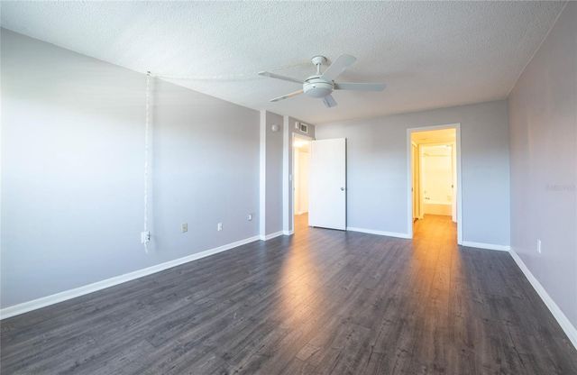 225 COUNTRY CLUB DRIVE 1403, Largo, FL 33771