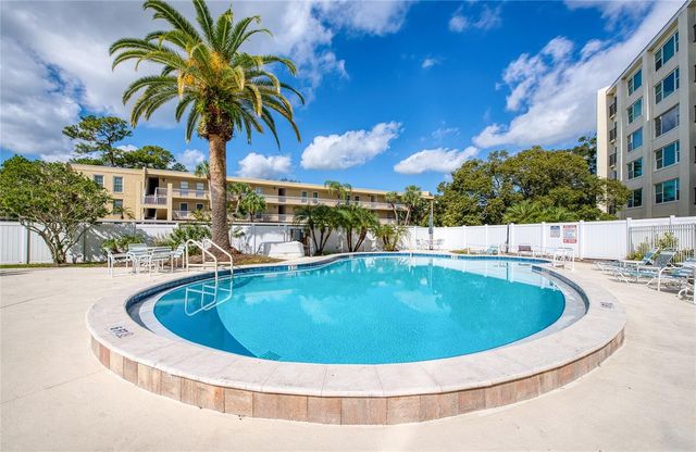 225 COUNTRY CLUB DRIVE 1403, Largo, FL 33771