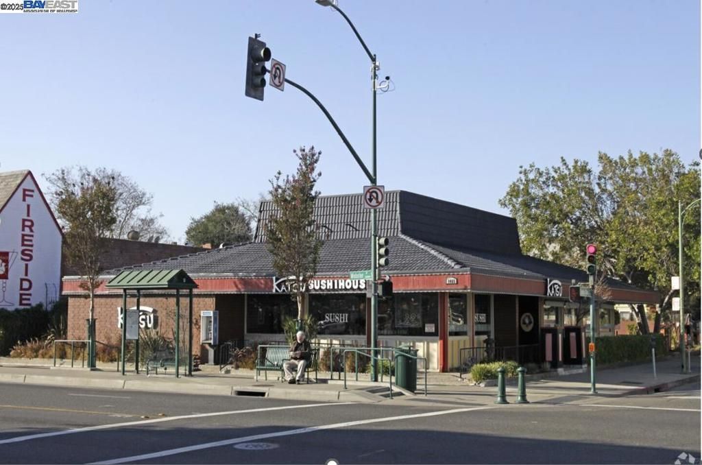 1465 Webster Street, Alameda, CA 94501