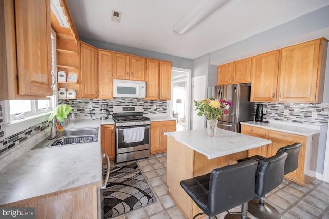 13558 ESSEX DR, Hagerstown, MD 21742