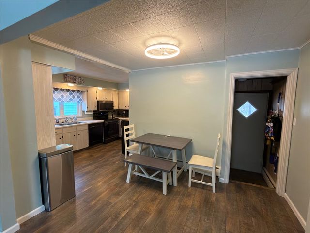 919 Butler Pike, Findley Twp, PA 16137