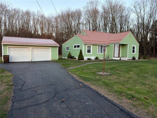 919 Butler Pike, Findley Twp, PA 16137