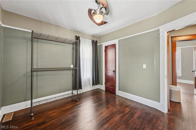 1909 W 74th Street, Cleveland, OH 44102