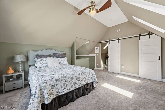 1909 W 74th Street, Cleveland, OH 44102