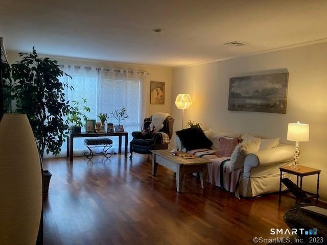 1223 Stratfield Road 1223, Fairfield, CT 06825