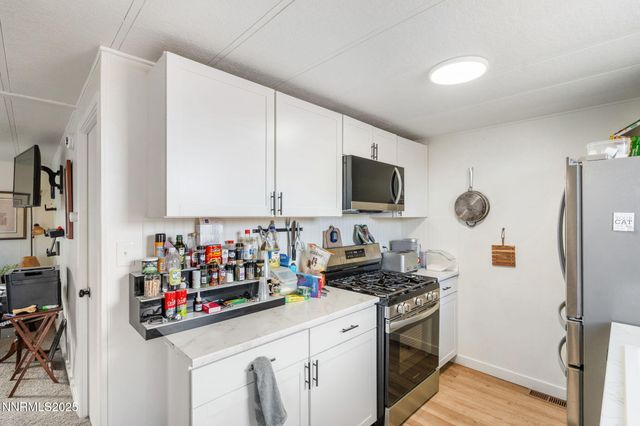 2340 E 5th Street, Silver Springs, NV 89429