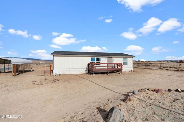 2340 E 5th Street, Silver Springs, NV 89429