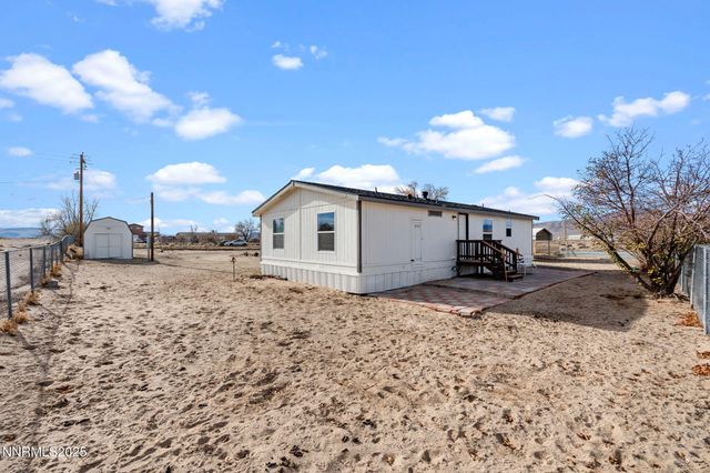 2340 E 5th Street, Silver Springs, NV 89429