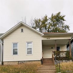 1810 Chestnut Street, Hannibal, MO 63401