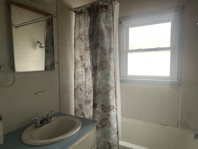 123 N MAGNOLIA ST, Adamsville, TN 38310