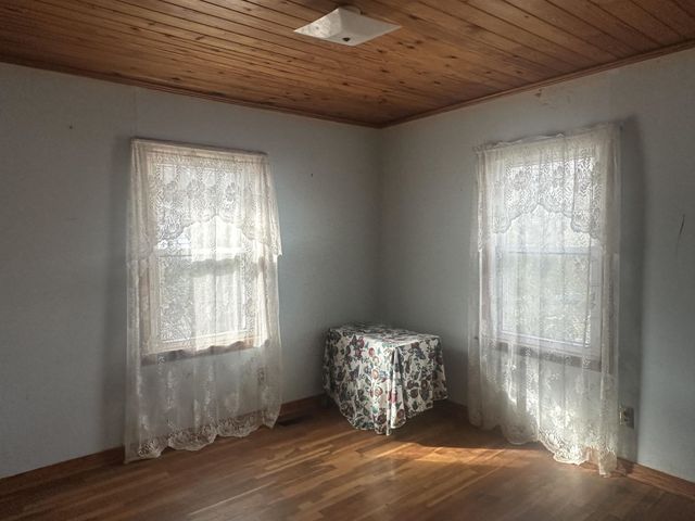 123 N MAGNOLIA ST, Adamsville, TN 38310