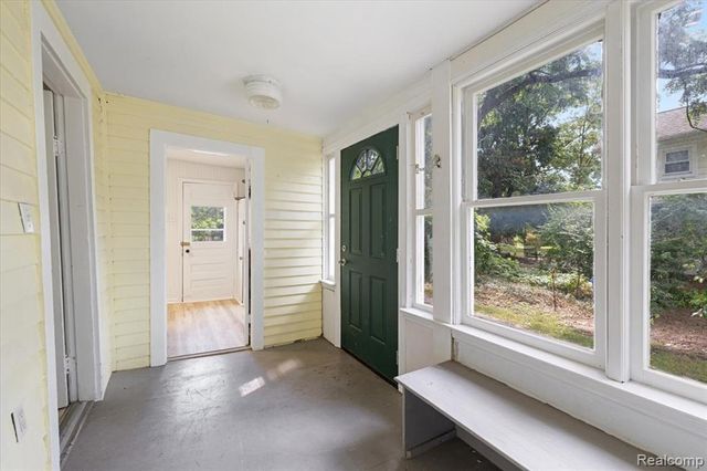 1257 Byron Road, Howell, MI 48843