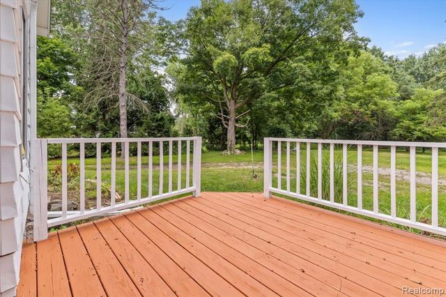 1257 Byron Road, Howell, MI 48843