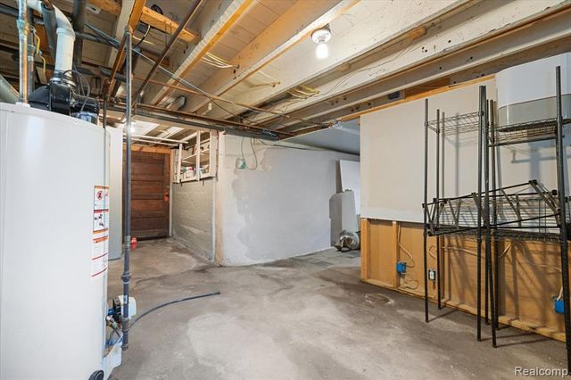 1257 Byron Road, Howell, MI 48843