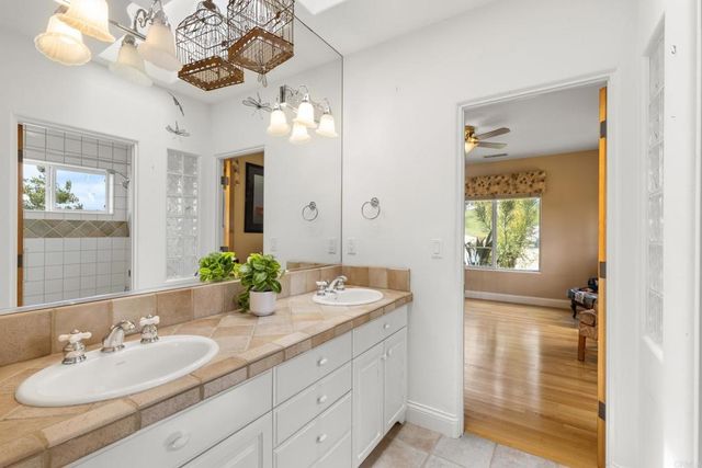 2281 Corner Creek Lane, Fallbrook, CA 92028