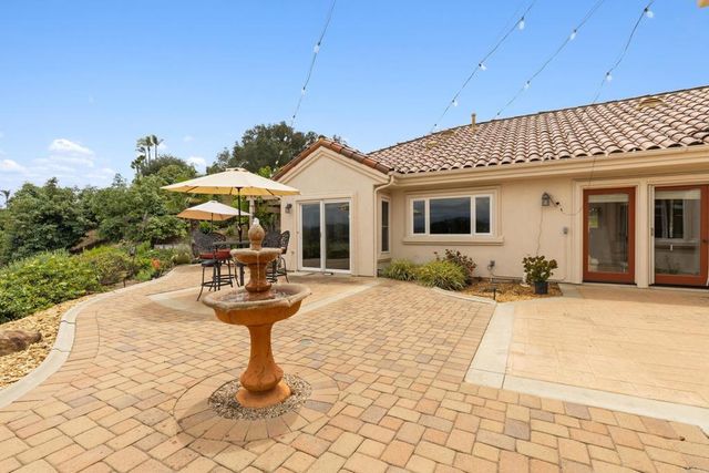 2281 Corner Creek Lane, Fallbrook, CA 92028
