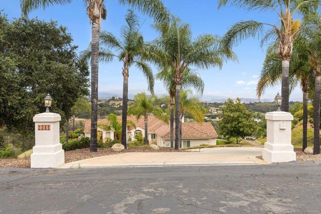 2281 Corner Creek Lane, Fallbrook, CA 92028
