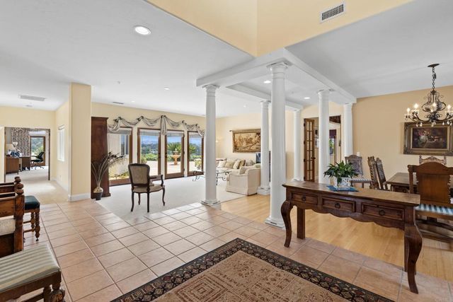 2281 Corner Creek Lane, Fallbrook, CA 92028