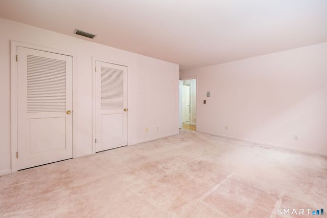 33 Hurds Hill Road, Woodbury, CT 06798