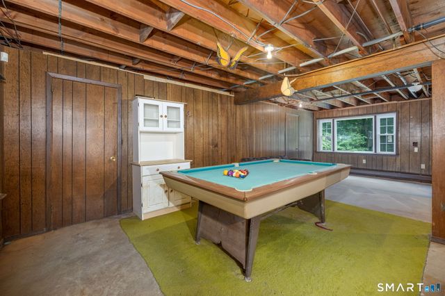 33 Hurds Hill Road, Woodbury, CT 06798