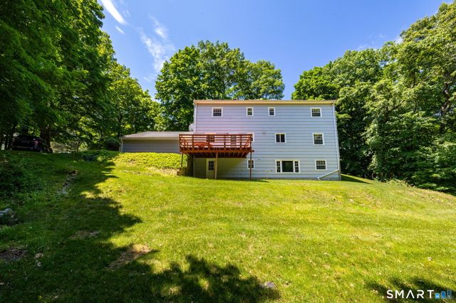 33 Hurds Hill Road, Woodbury, CT 06798
