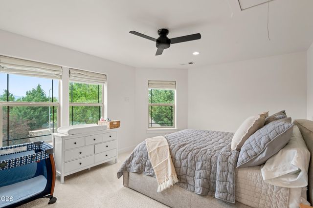 4401 Vista Pointe Drive, Medford, OR 97504