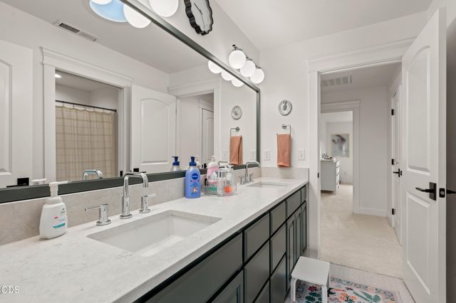 4401 Vista Pointe Drive, Medford, OR 97504