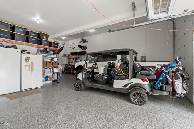 4401 Vista Pointe Drive, Medford, OR 97504