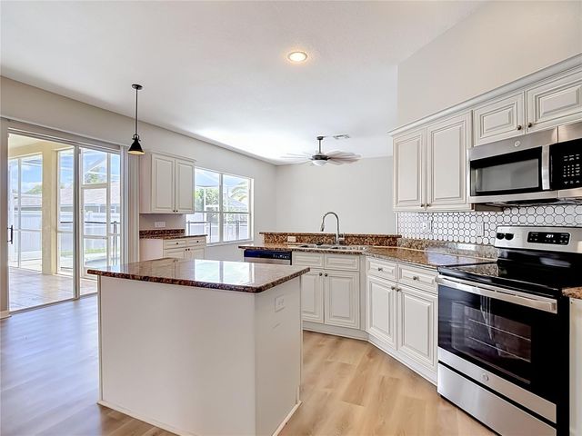 22035 YACHTCLUB TERRACE, Land O Lakes, FL 34639