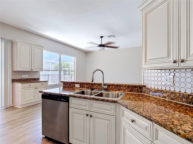 22035 YACHTCLUB TERRACE, Land O Lakes, FL 34639