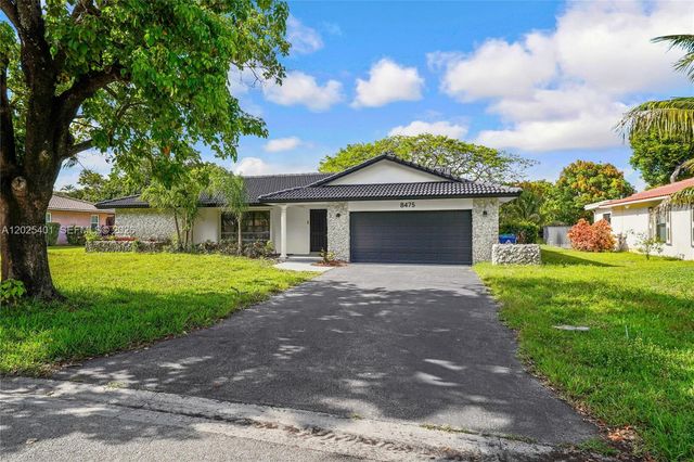 8475 NW 2nd Mnr, Coral Springs, FL 33071