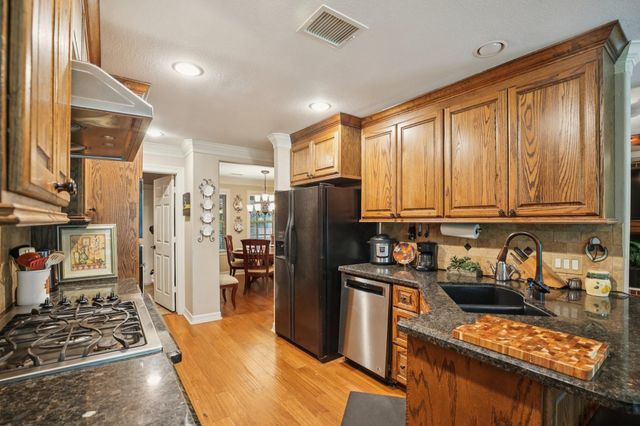 27330 E Hardy Road, Spring, TX 77373