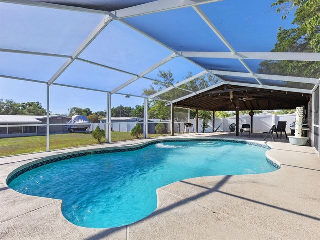 5209 LLOYD STREET, Seffner, FL 33584