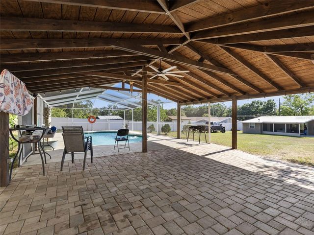 5209 LLOYD STREET, Seffner, FL 33584