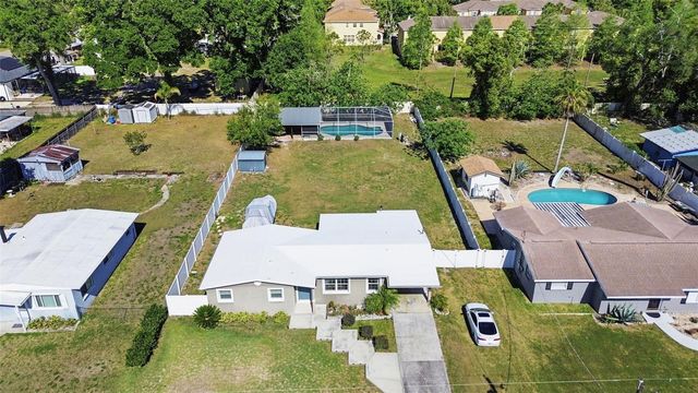 5209 LLOYD STREET, Seffner, FL 33584
